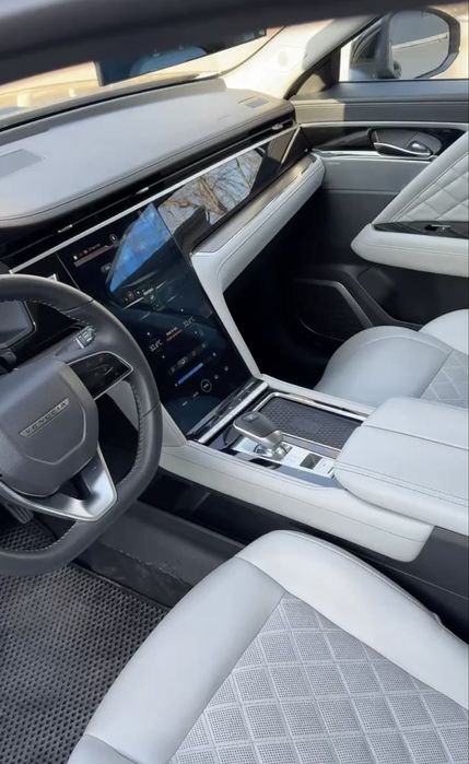 Nissan venucia haydawga tayor