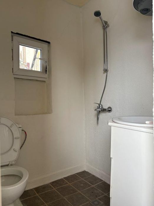 Къща, под наем, Център-ЦУМ