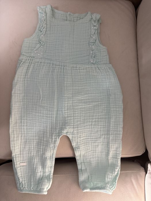 Бебешки и детски гащеризони и бански