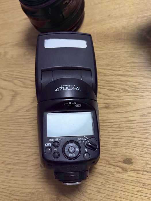Canon EOS 5D Mark IV + obiective L + blitz – Kit profesional