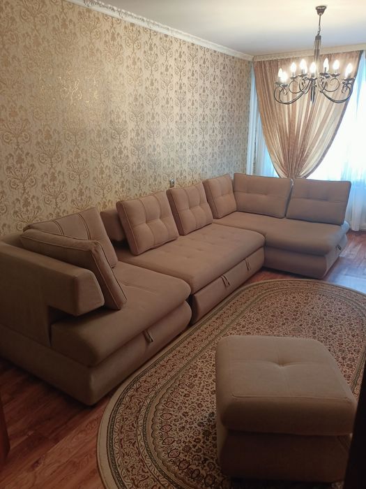 Продам диван модель "Кардинал".