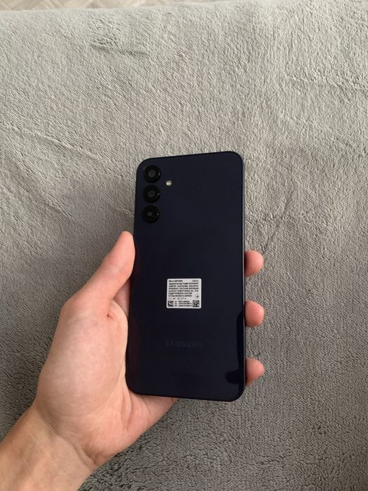 Samsung A15 128/6GB памяти