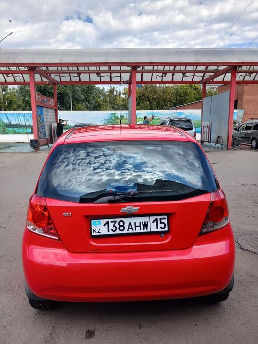 Продам машину шевроле авео