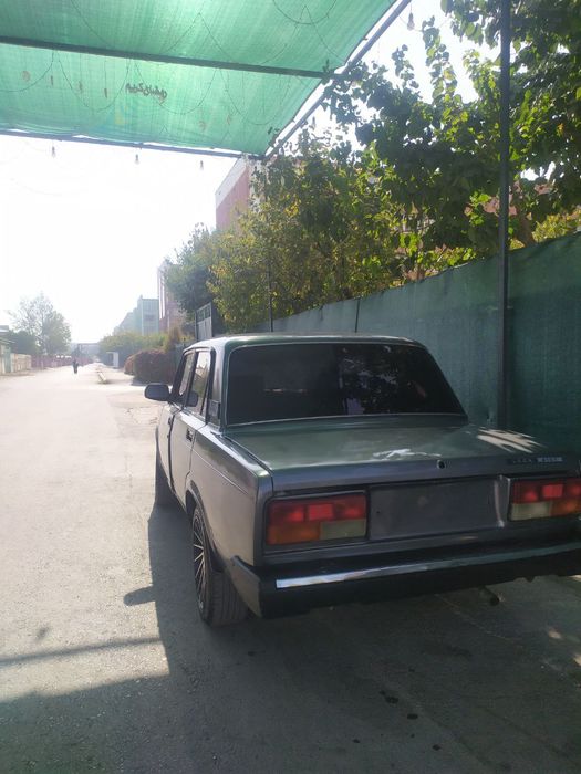 Jiguli vaz 2107 Sotiladi