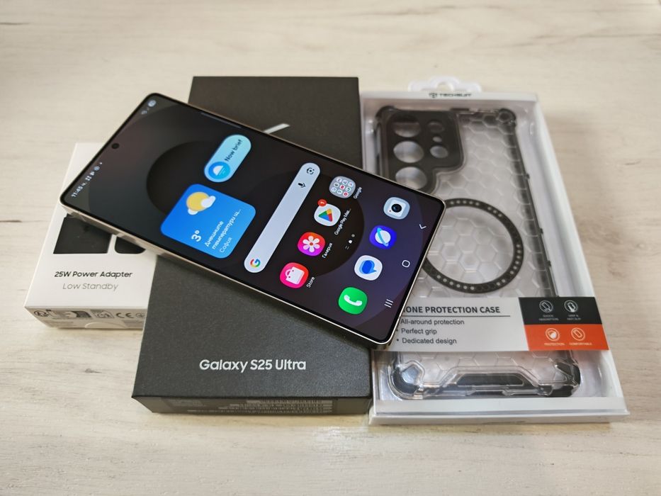 Чисто нов Samsung Galaxy S25 Ultra 512 GB Гаранция
