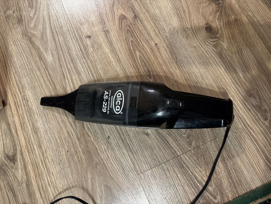 Пылесос ручной для автомашины