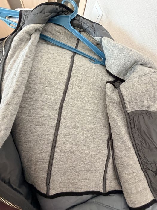 Жилет безрукавка женская весенная