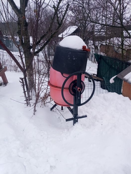 Vand lot de scule(Betoniera,Drujba,Aparat de sudura etc.)