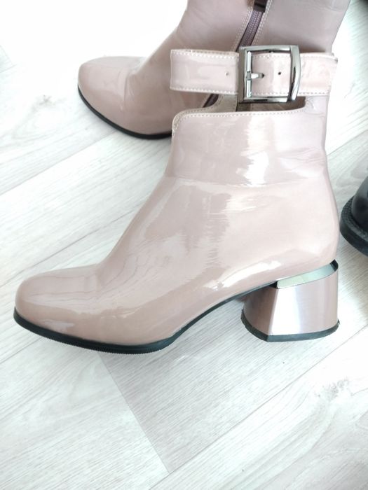 Продам обувь в хорошем состоянии