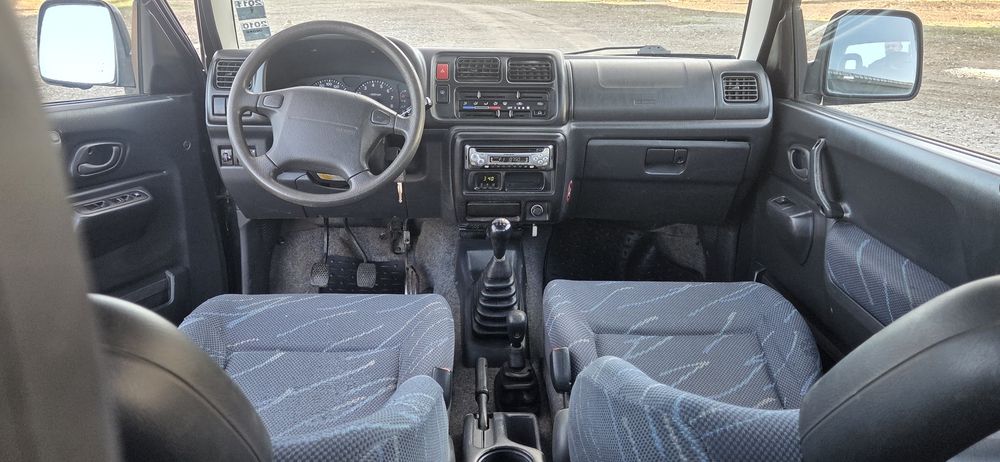 Suzuki Jimmy clima funcțional 4x4