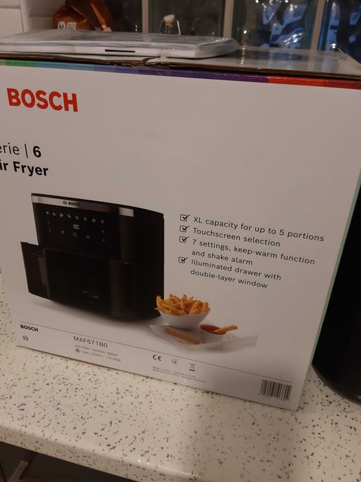 Vand friteuza cu aer cald (air fryer) Bosch 7,2l