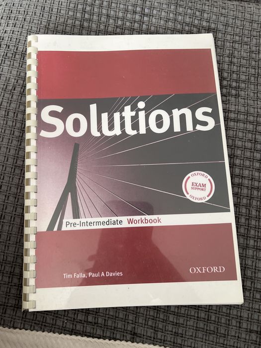 Продам Solutions Pre-Intermediate level