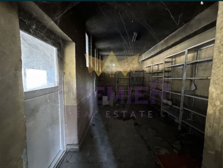 Продава се Промишлена сграда в с. Генерал Колево, Област Варна - 200 кв.м за 95 €/кв.м - Снимка #6