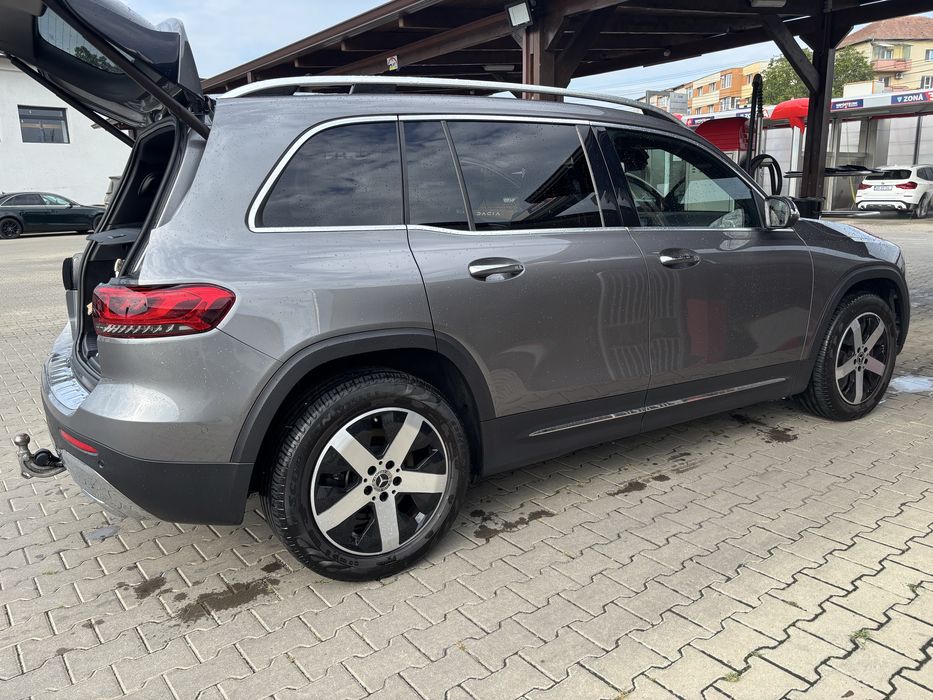 Mercedes Glb200 7 locuri Panoramic dublu Parcheaza singura Etc