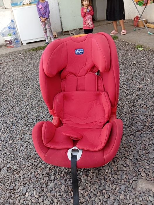 Отдам Автокресло