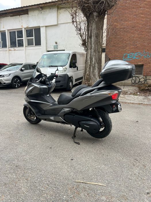 Honda Silver Wing 400