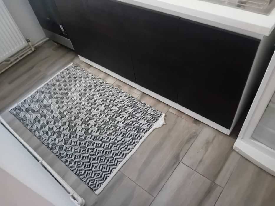 Garsoniera Aurora 30mp etaj 1 la cheie decomandata renovata mobilata centrala termopan
