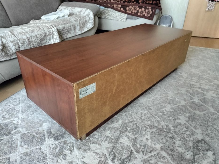 Продам тумбу под телевизор!!!