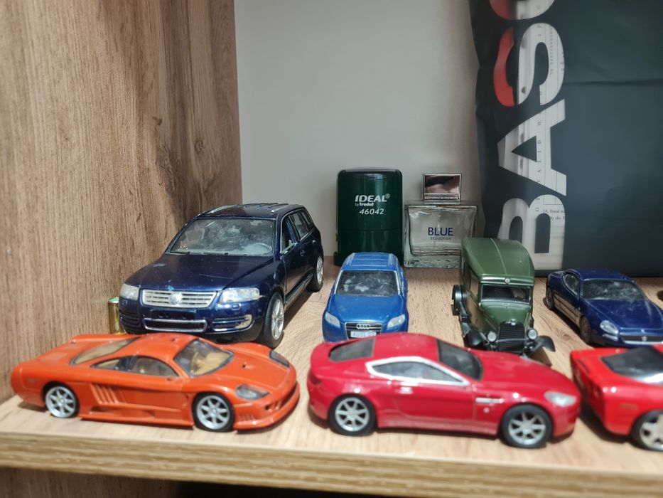 Машинки железные