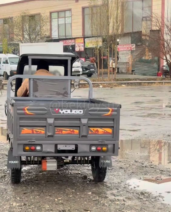Трицикл электромуравей Yougo 72V 2000W до 1000кг мотороллер полукабина