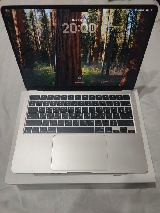 Macbook air M5 13 дюймов 16/512