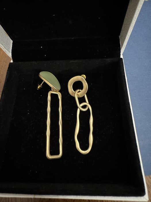 Серьги дизайнерские модные