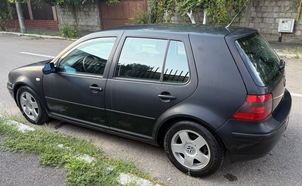 VOLKSWAGEN Golf 2001 — imagine 5