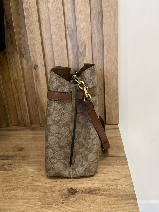 Сумка coach, состояние хорошее