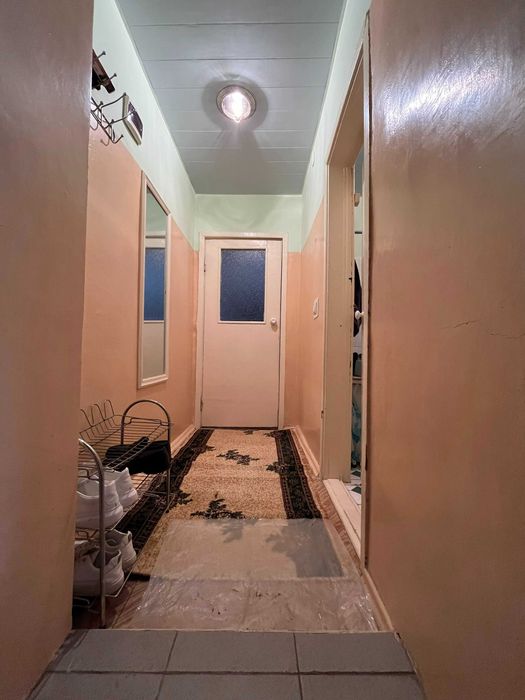 2 xonali uy soltiladi chorvoqda 4 etaj