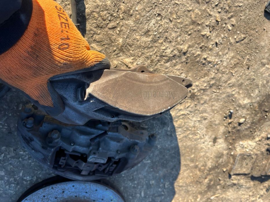 Предни и задни дискове и апарати за Mercedes W205 OM651