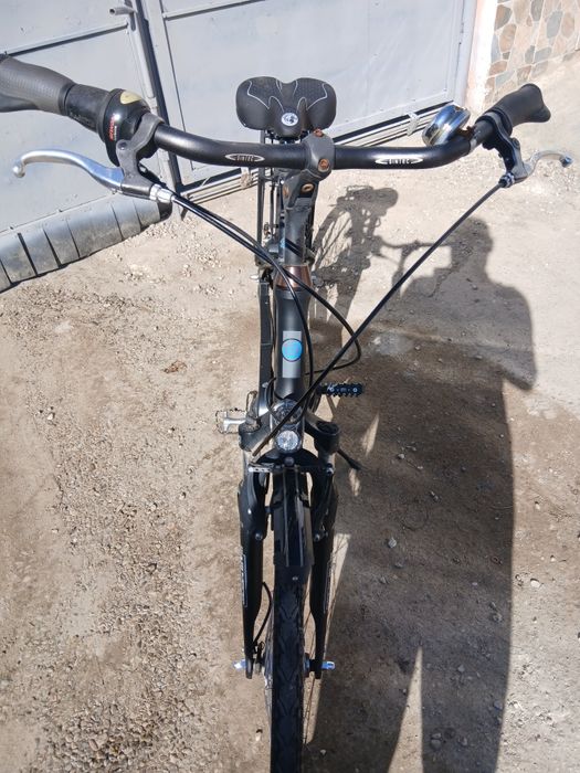 Bicicletă cu viteze în butuc
