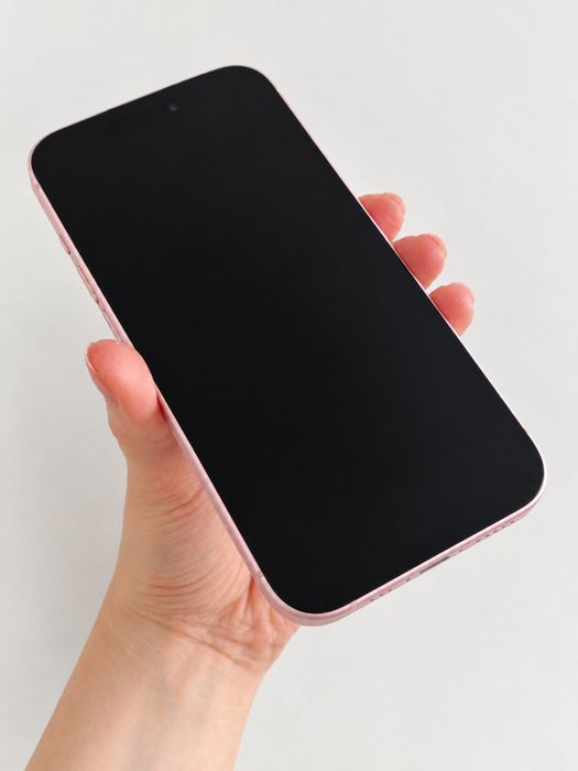 Продам iPhone 15 256гб