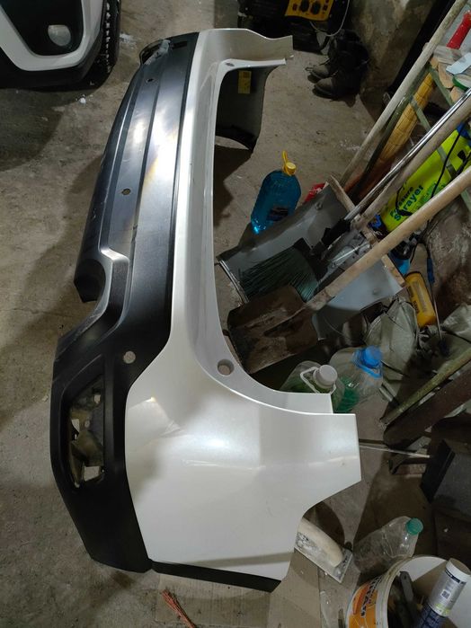 Бампер для Субару Форестер 2019 белый