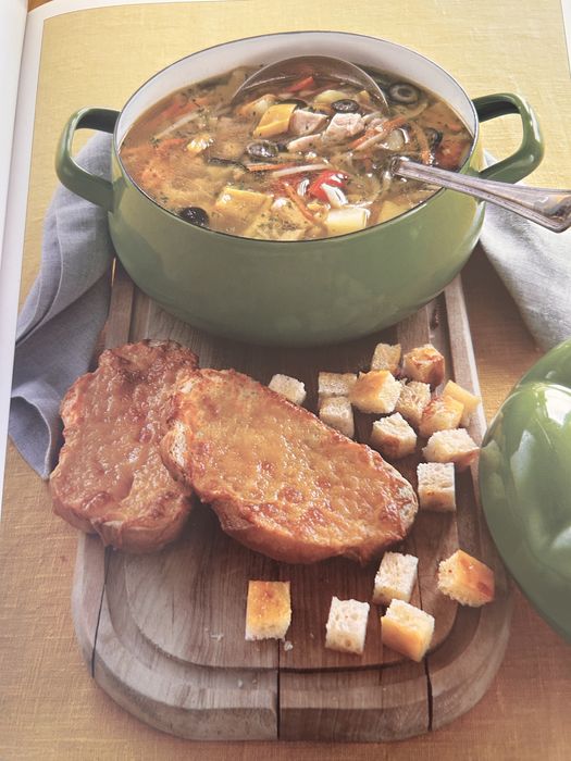 Продам кулинарную книгу