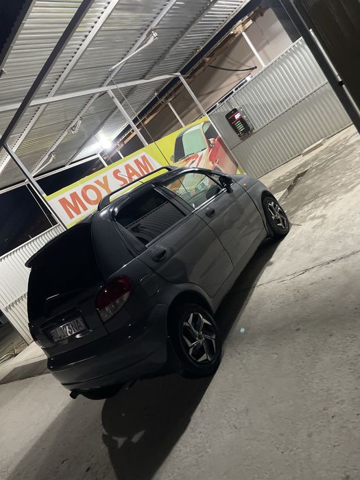 Matiz narda grey