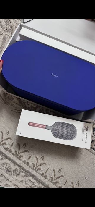 Dyson airwrap HS05