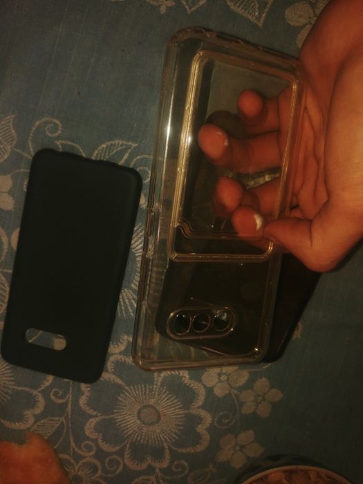 telefonlar uchun G'iloflar