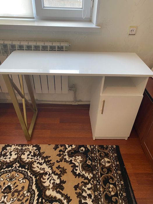Продам мебель для салона красоты