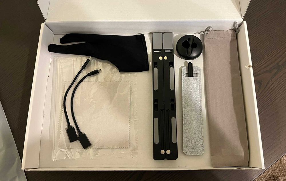 Tableta de desen cu stilou si suport