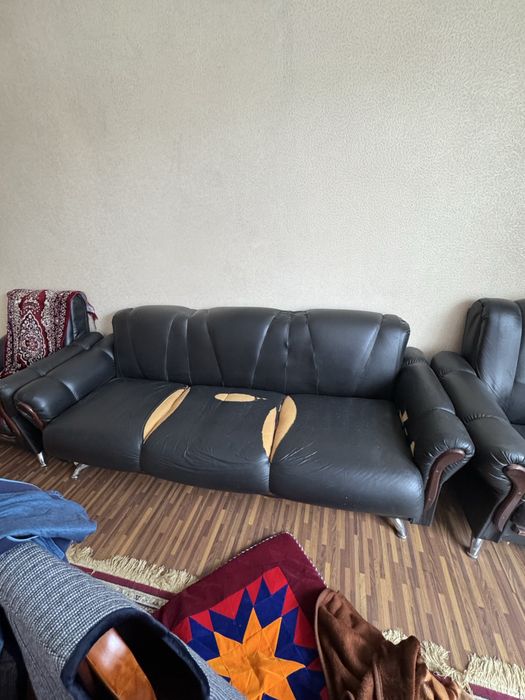 Диван и 2 кресла