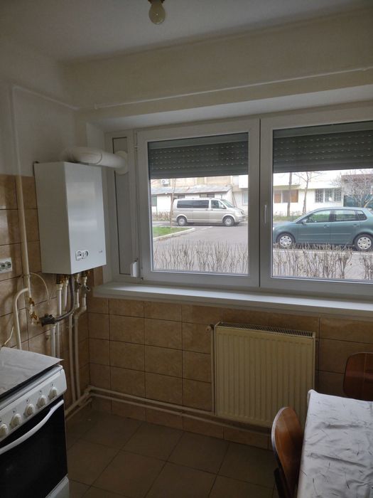 Închiriez apartament liber