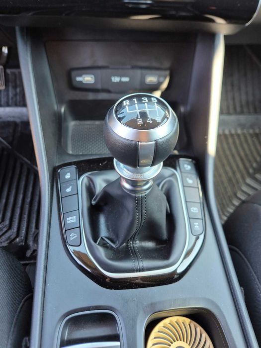 Hyundai Tucson 2022,Style +, 1.6 T-GDI,4WD(4×4)