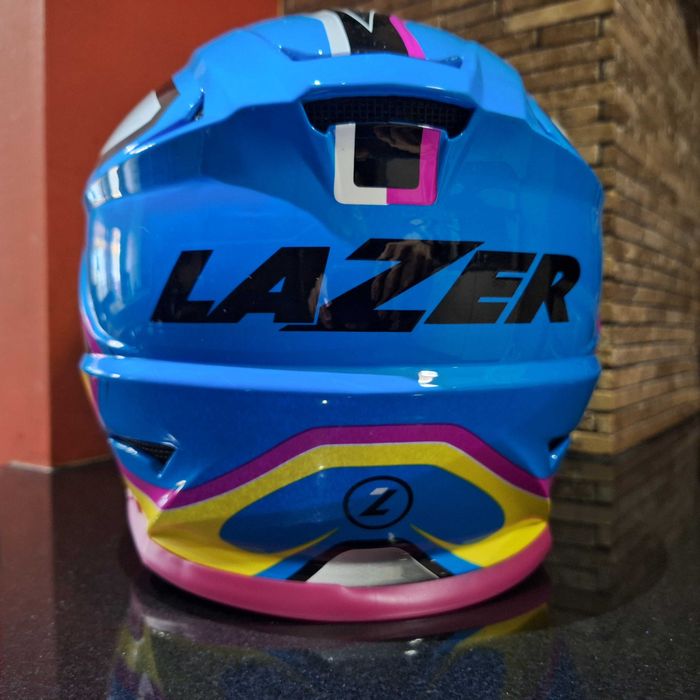 Full Face кросова каска LAZER