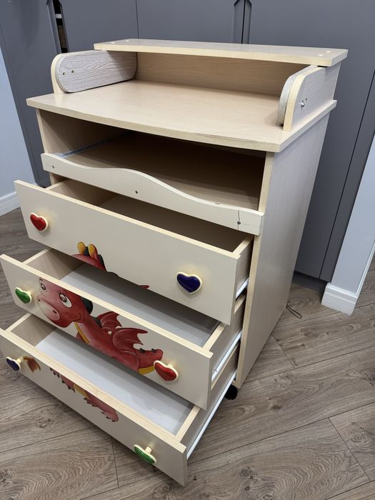 Продам пеленальный комод