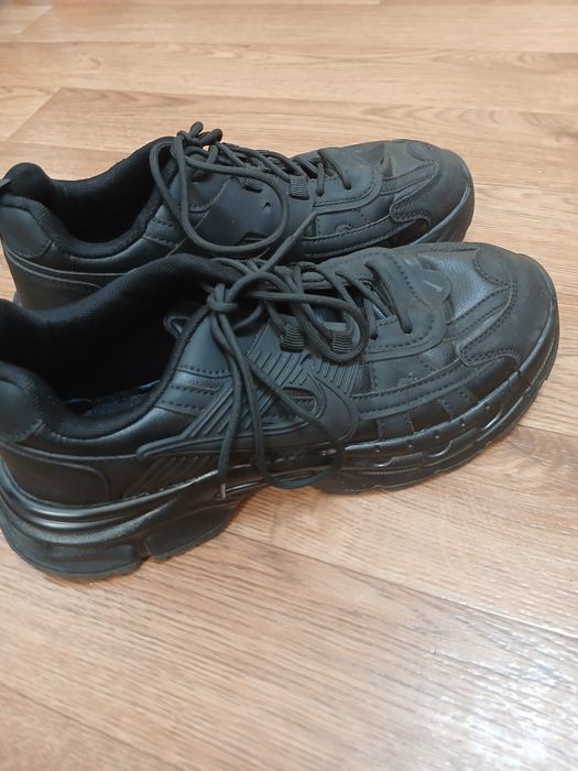 Чёрные Nike кросовки