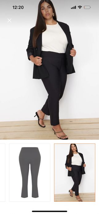 Pantaloni negrii marimea 44