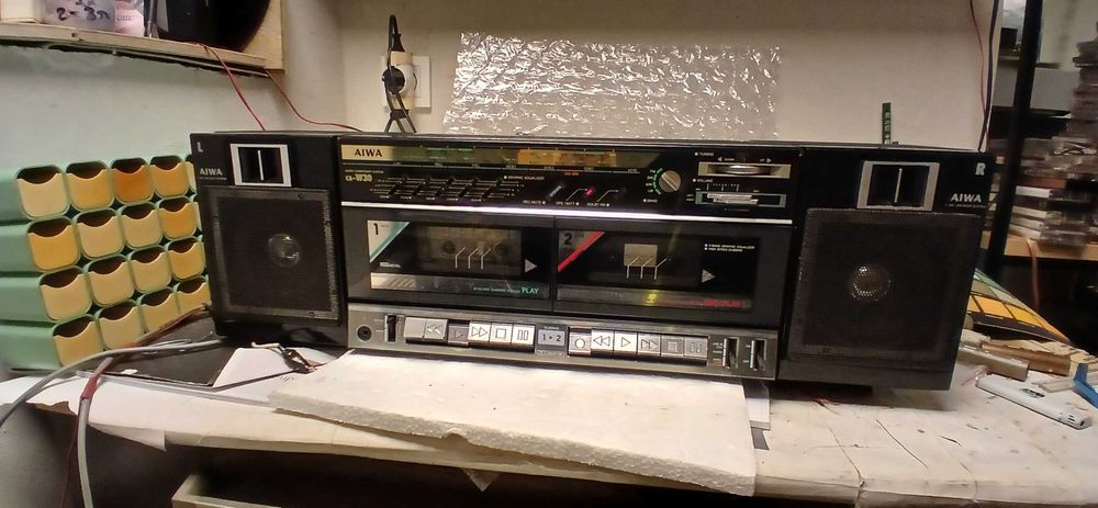 Ретро радиокасетофон AIWA CA-W 30