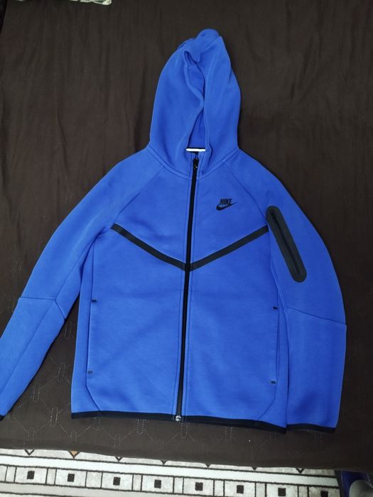 Nike tech fleece 147-158