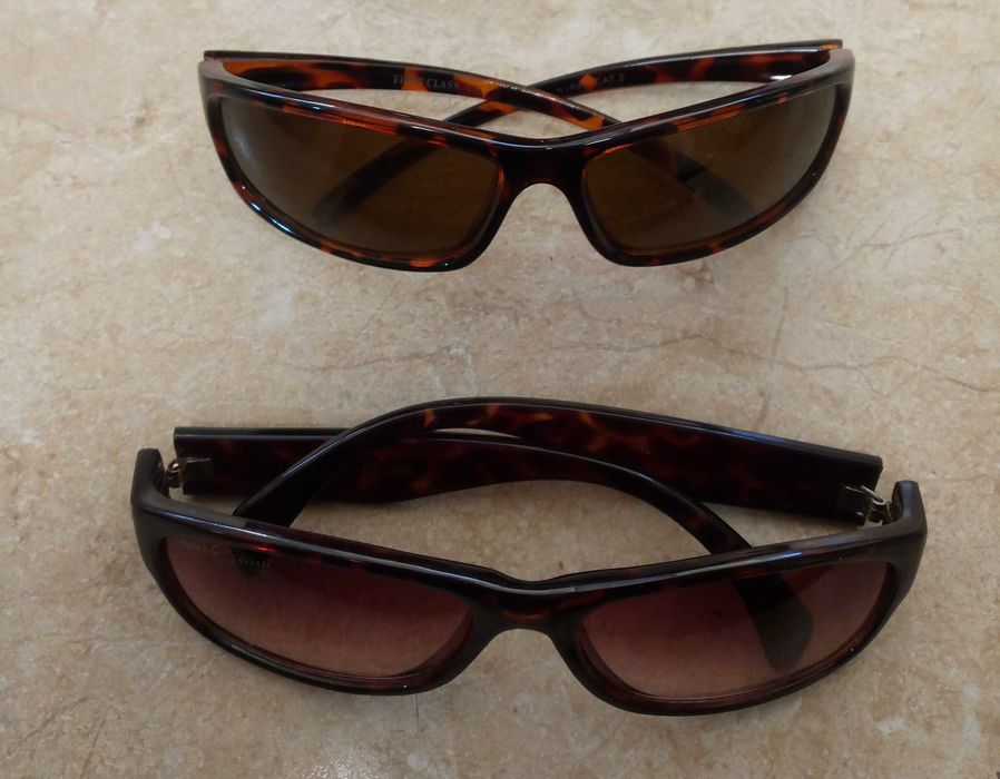 Очки затемненные и футляры за все вместе 40 тыс