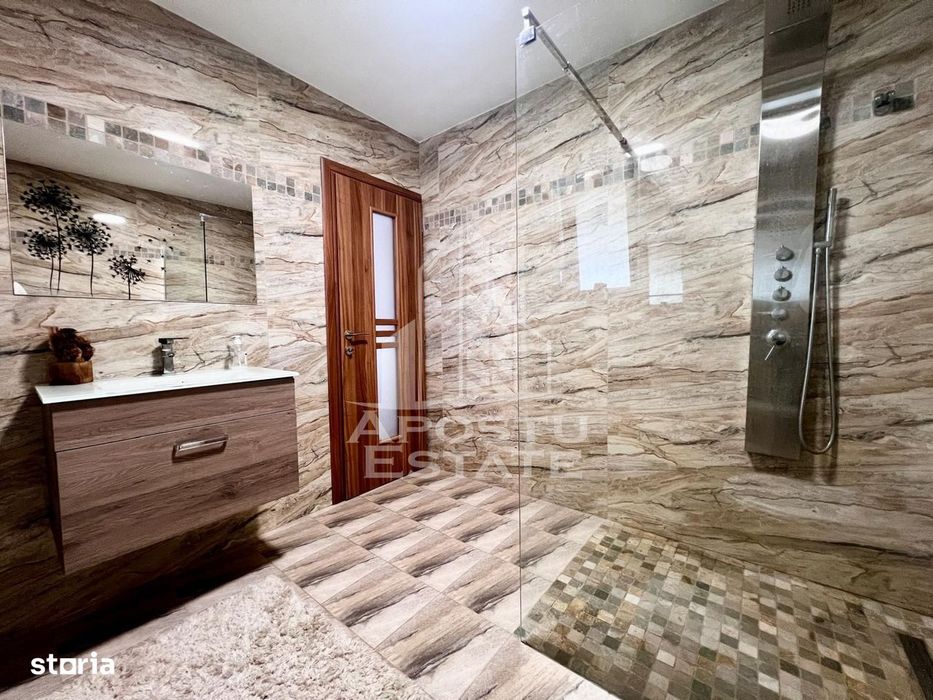 Casa 4 camere de vanzare, 2 bai, teren 535 Mp, Mosnita Noua